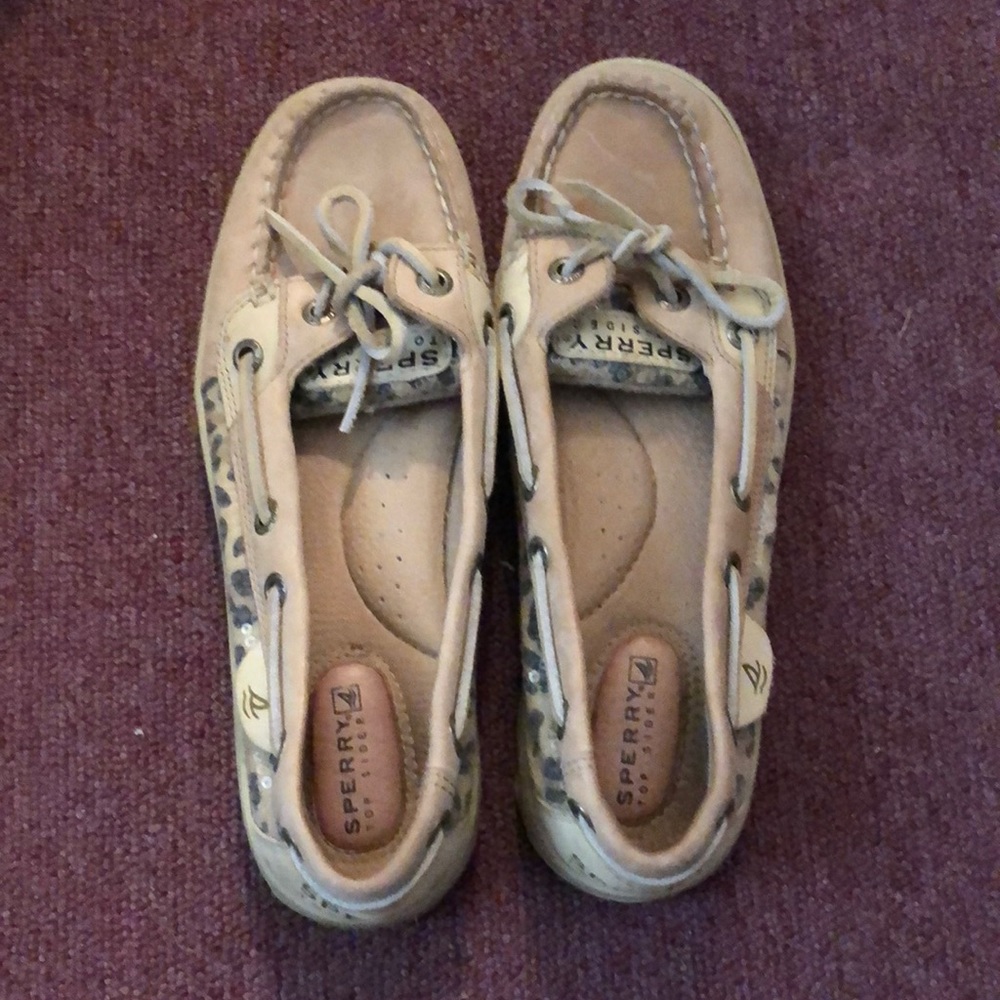 Leopard print Sperry